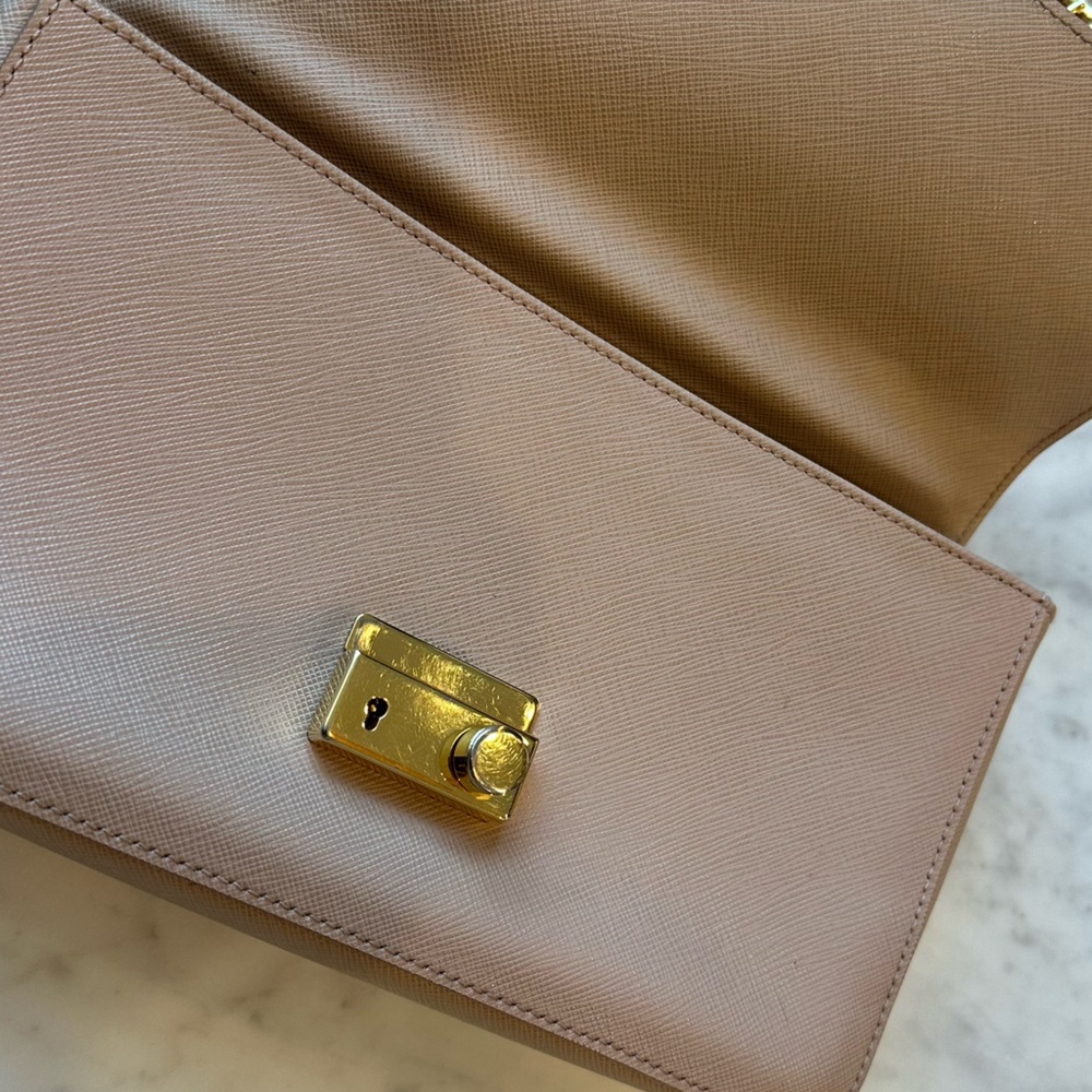 Prada Saffiano small - Picture 4 of 8